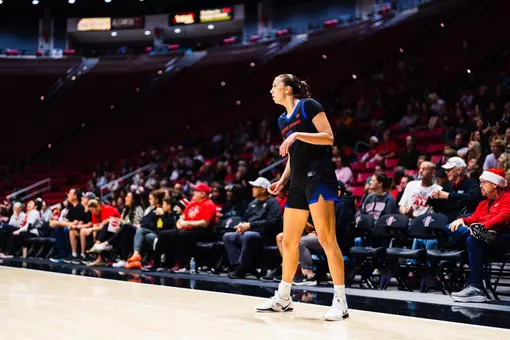 Izzie Harms waiting for a pass