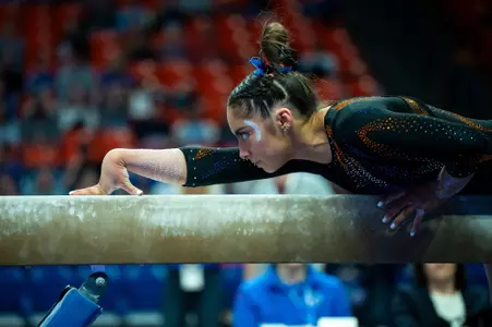 Emily Lopez on beam