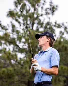 Gavyn Knight watches shot in Gene Miranda Falcon Invitational