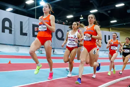 Kaiya Robertson and Brynnli Poulsen running