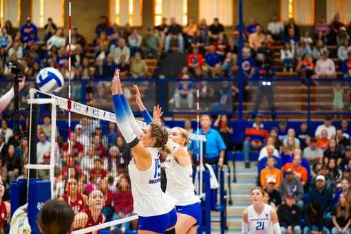 Boise State volleyball vs. Washington State in Bronco Gym