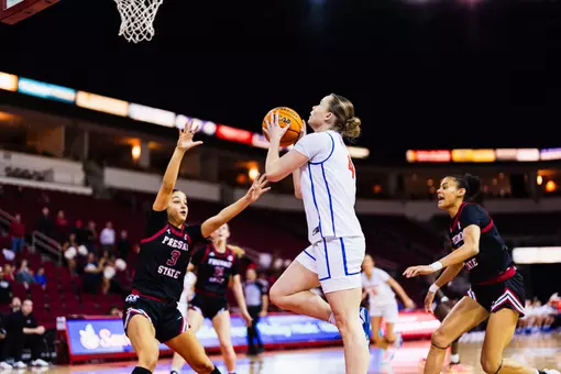 Dani Bayes attempting a shot