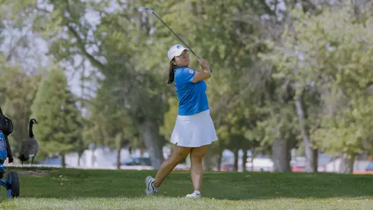 Jillian Hui at women's golf practice