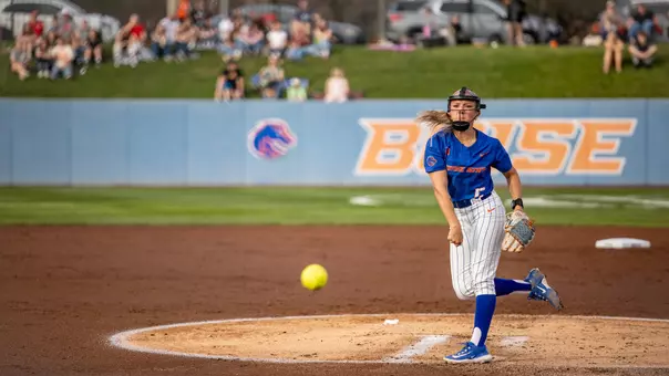 Olivia Bauer throws a pitch against Fresno State, March 20, 2026.