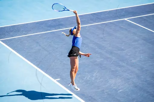 Zdena Safarova about to hit an overhand serve