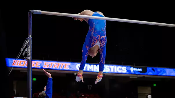 Kristina Shchennikova bars routine in ExtraMile Arena