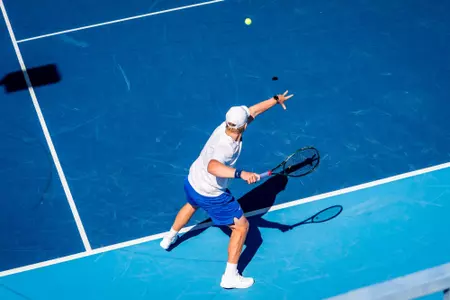 Filip Soderqvist returning the ball.