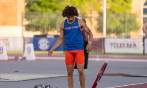 Raekwon Weatherspoon looking down