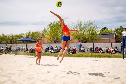 Avery Bowidowicz Attacking