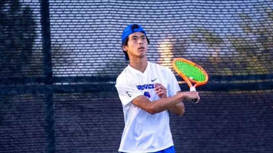 Taiyo Kurata returning the ball.