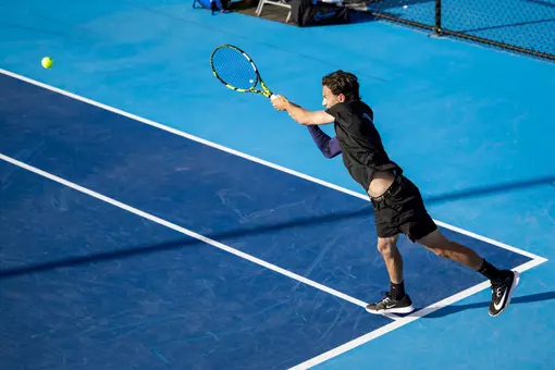 Idriss Haddouch rallying the ball.