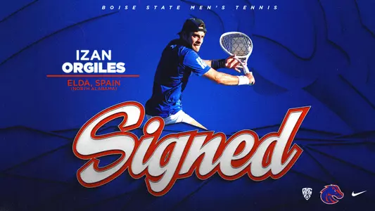 Izan Orgiles signed