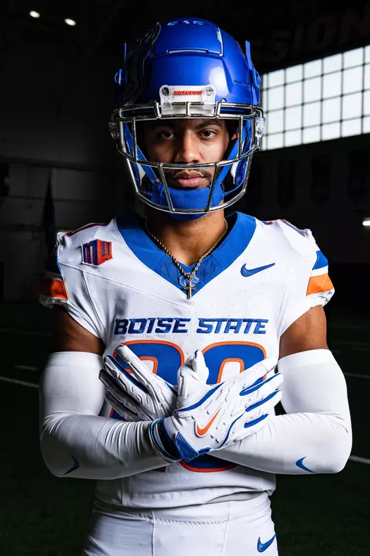 Boise State Football 2025 Game 4 at Notre Dame Uniform Reveal. Photo by Kenna Harbison