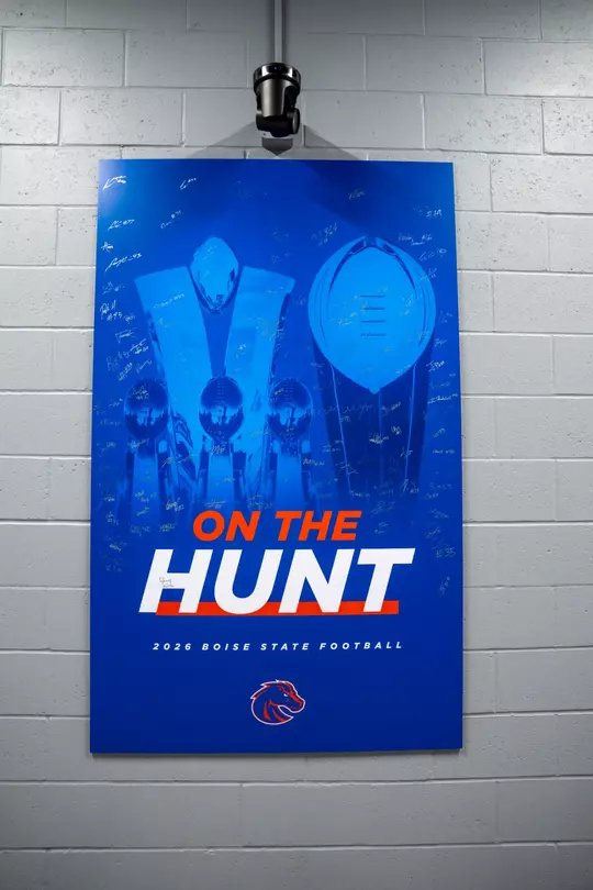 Boise State Football 2026 On the Hunt Signing.. Photo by Kenna Harbison
