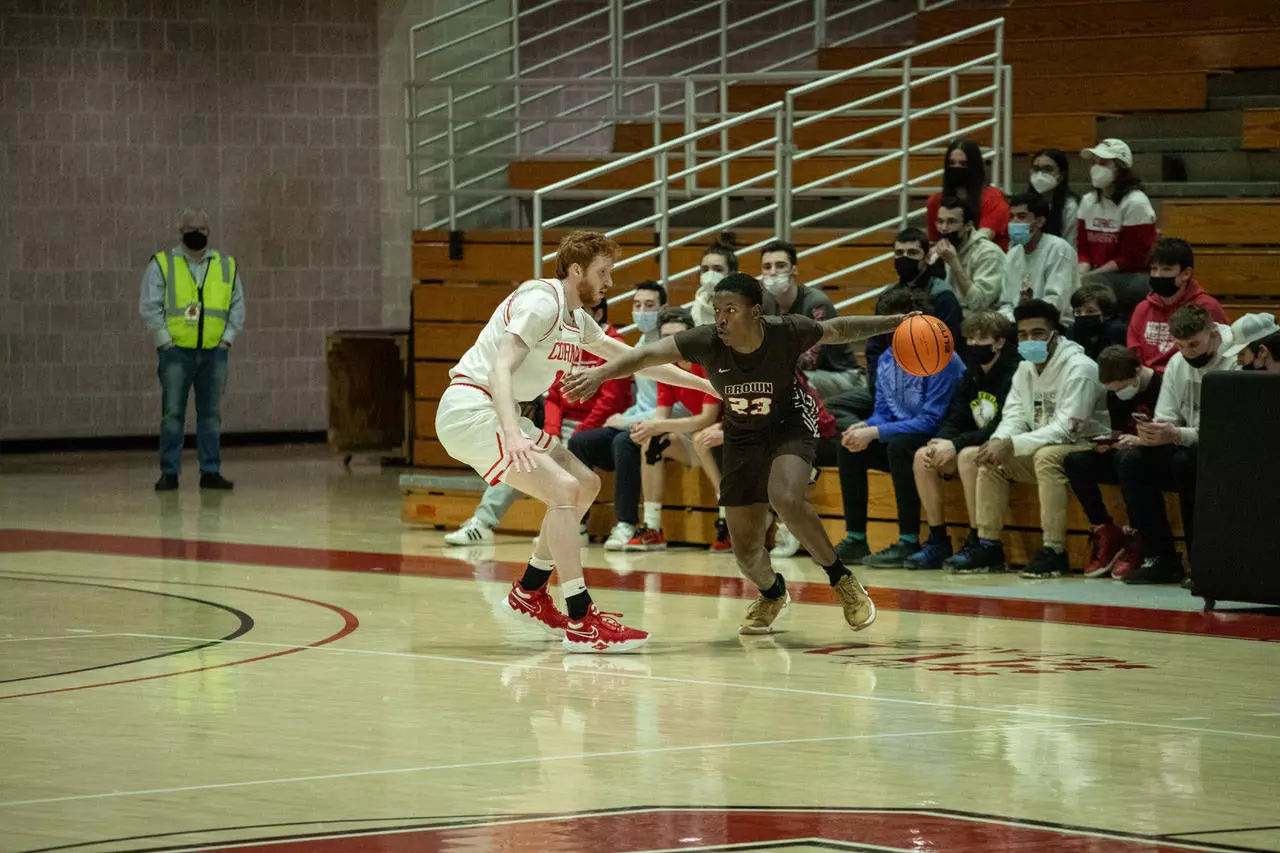 Perry Cowan on the perimeter