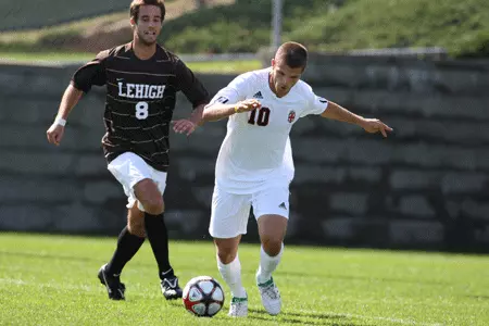 Bears Roar Past Tigers, 4-2, in Ivy League Win Image