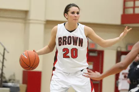 Bears Rally for 62-59 Win Over CCSU Image