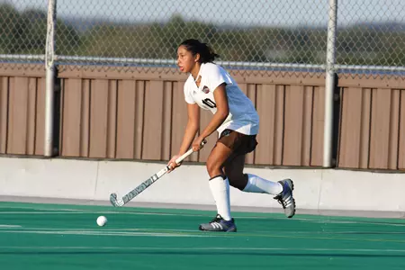 Bears Fall to UNH, 6-1, in Season Opener Image