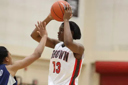 Yale Earns Season Split With 67-43 Win Over Bears Image