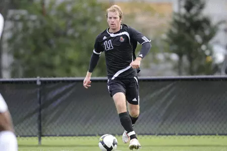 No. 14 Bears Push Past Hartwick, 3-1 Image