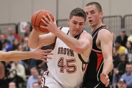 Matt Mullery Named To ESPN The Magazine Academic All-District Men's Basketball Team Image