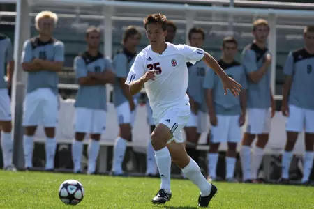 Bears Battle Hofstra to Scoreless Tie; Named Co-Champions of Brown Soccer Classic Image