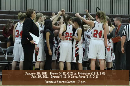 Women's Hoops Battles Princeton & Penn Image