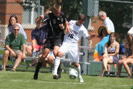 Bears Advance to Sweet 16 with 1-0 Victory over St. John's in Second Round NCAA Tournament Game Image