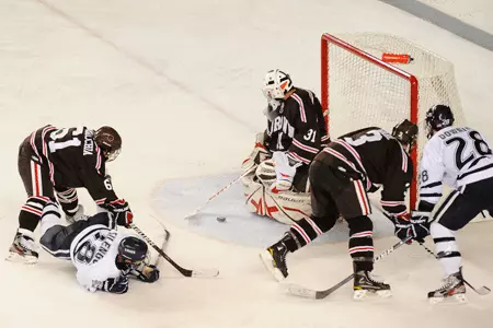 Bears Weather Third Period Storm, Defeat New Hampshire, 5-2 Image