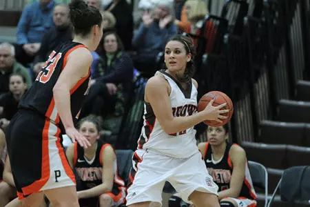 Bears Fall to Quakers, 55-43 Image