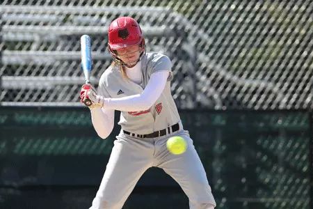 Bears Defeat UMBC 2-1; Fall to Canisius at UMBC Dawg Pound Invitational Image