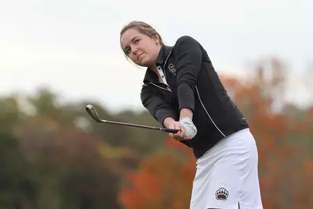Women's Golfers Place Sixth At Yale Fall Intercollegiate Image