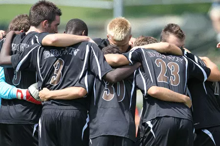 Soccer Hosts Boston University Tonight at 7 pm Image