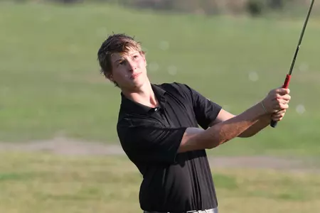 Bears Place 9th At Hartford Hawk Invitational Image