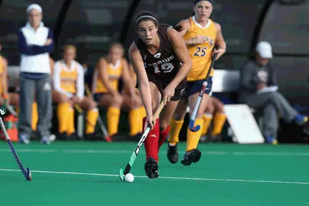 Field Hockey Outlasts Holy Cross, 3-1 Image