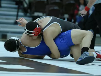 Bernstein Claims 184 Title, Wrestling Grapples to Seventh Place at Navy Classic Image