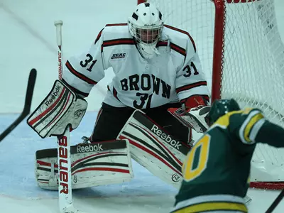 Men's Hockey Ousted at No. 5 Quinnipiac, 3-0 Image