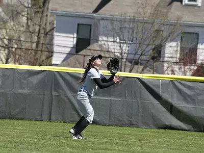 Brown Goes 1-1 on Final Day of Delaware State Tournament Image