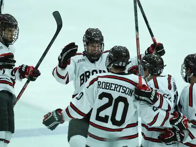 Men's Hockey Takes Down No. 10 Yale, 3-1 Image