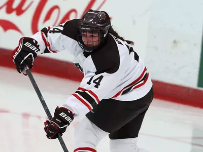 Women's Hockey's Rally Falls Short in 3-2 Setback to Colgate Image