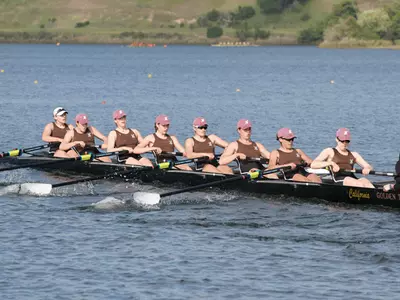 Women's Crew Concludes Racing at Head of the Charles Image