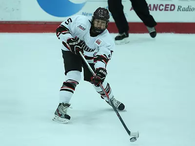 Women's Hockey Closes Calendar Year at RPI, Union Image