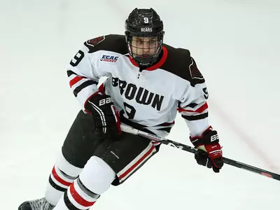 Men's Hockey Falls to Union, 7-1 Image