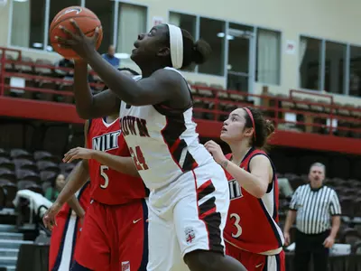 Women's Basketball Clipped by Penn, 78-51 Image