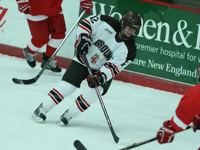 Women's Hockey Outlasted by Harvard, 3-1, on Senior Day Image