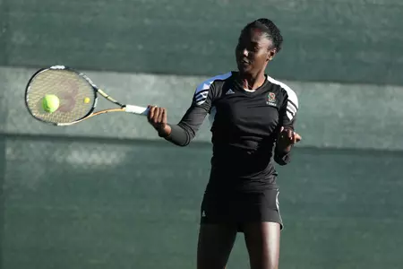 Women's Tennis Sweeps Rhode Island Rivals on Saturday Image