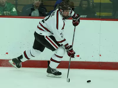 Men's Hockey Falls to No. 3 Union, 3-0, in Regular Season Finale Image