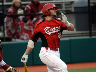 Whitehill, Massey Lead Baseball Past George Mason, 6-3 Image