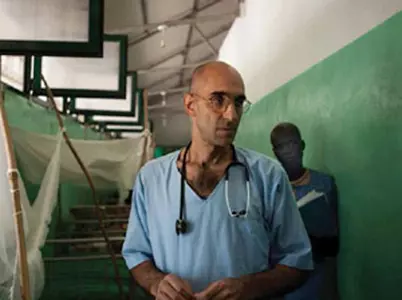 Tom Catena '86 Named 2014 National Football Foundation Gold Medal Co-Recipient Image