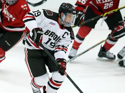 Men's Hockey Falls to No. 15 Boston College, 4-1 Image